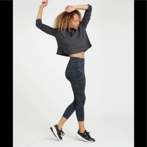 SPANX SPANX Look at Me Now Seamless Leggings - Picture 2 of 8